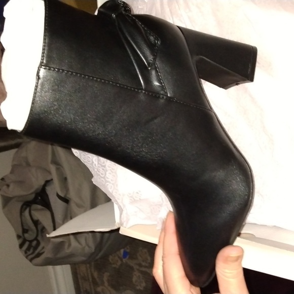 Bandolino women's black booties Sz 5 New - Picture 11 of 17